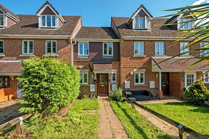 2 Bedroom Terraced House For Sale In Weycombe Road, Haslemere, GU27