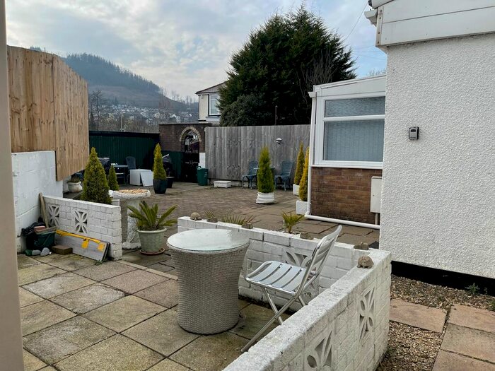 2 Bedroom End Of Terrace House To Rent In Cardiff Road, Mountain Ash, CF45