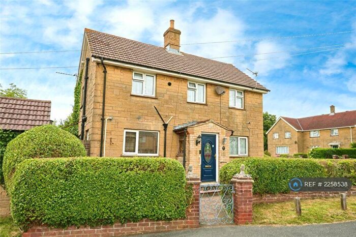 2 Bedroom Semi-Detached House To Rent In Jellicoe Road, Ryde, PO33