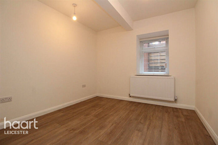 3 Bedroom Apartment To Rent In Norfolk Street, Leicester, LE3