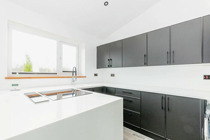 1 Bedroom Detached Bungalow For Sale In School Lane, Guide, Blackburn, BB1