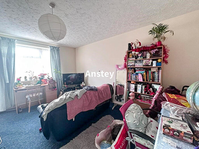 2 Bedroom Flat To Rent In Omdurman Road, Southampton, SO17