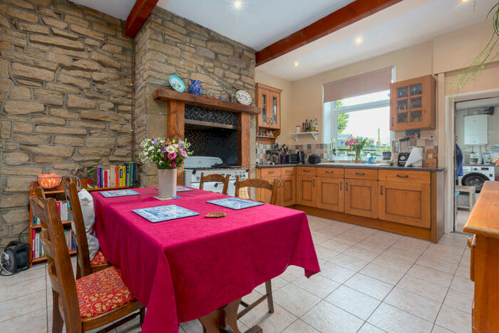 3 Bedroom Terraced House For Sale In Rochdale Road, Bury, BL0