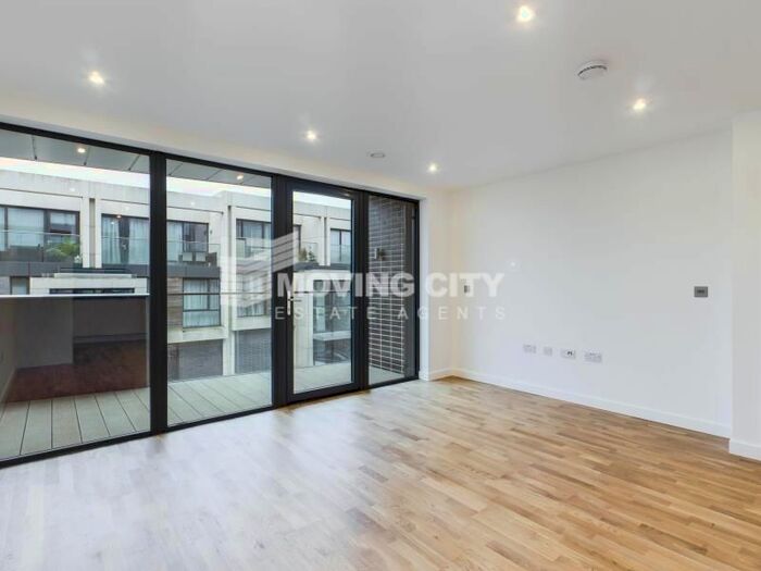 1 Bedroom Flat To Rent In Hawthorne Crescent, Greenwich, London, SE10