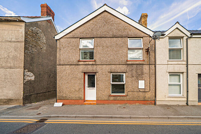 2 Bedroom End Of Terrace House For Sale In Castle Cottage, St Clears Lights - Bryncaerau, St Clears, Carmarthen, Carmarthenshire, SA33