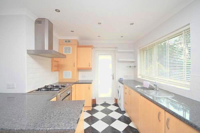 2 Bedroom Maisonette To Rent In Grey Towers Gardens, Hornchurch, RM11