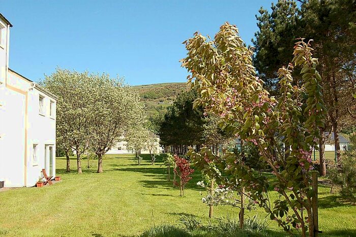 1 Bedroom Flat For Sale In Glan Gors, Harlech, LL46