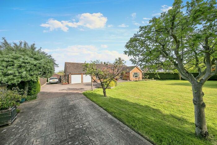 3 Bedroom Detached Bungalow For Sale In Church Road, Twinstead, Sudbury, CO10
