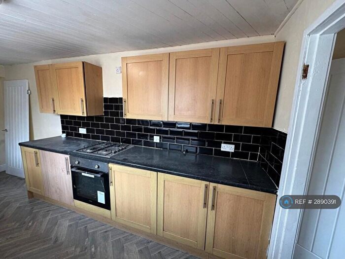 3 Bedroom Bungalow To Rent In Tower St West, Sunderland, SR2