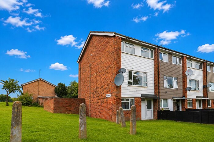 4 Bedroom House To Rent In Thorn Hill, Northampton, NN4