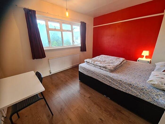 Studio To Rent In Lavender Rise, West Drayton, UB7