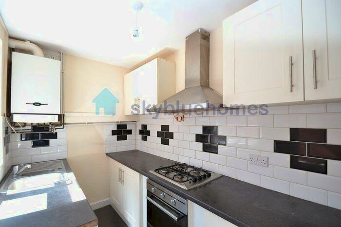 3 Bedroom Terraced House To Rent In Wilberforce Road, Leicester, LE3