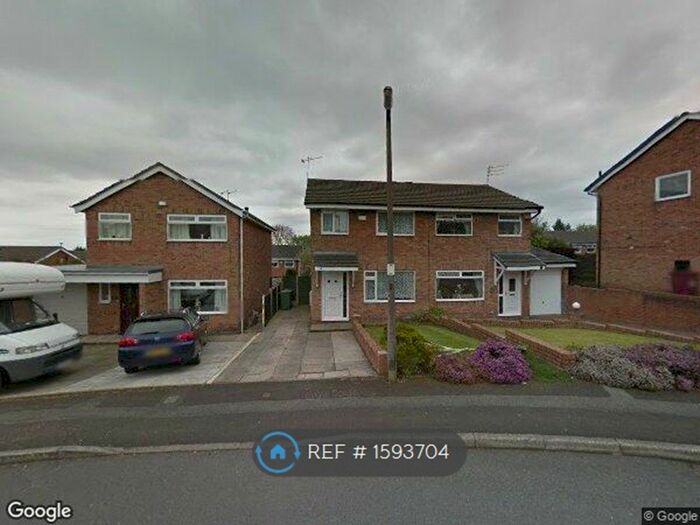 3 Bedroom Semi-Detached House To Rent In Tetbury Drive, Bolton, BL2