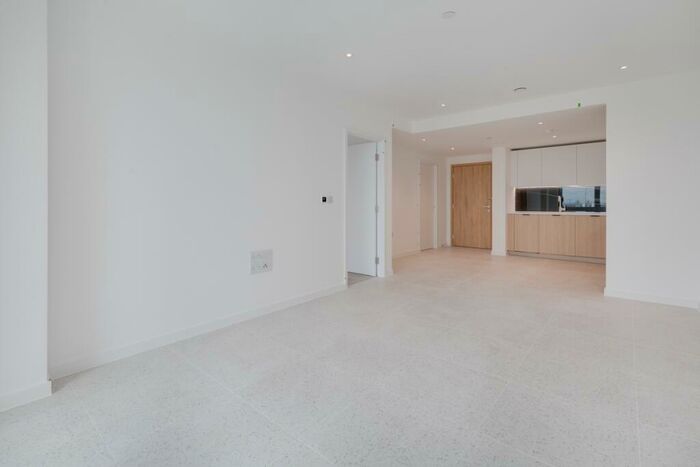 1 Bedroom Flat To Rent In Cendall Crescent London, E1