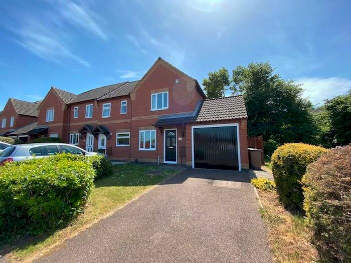 2 Bedroom House To Rent In Kenilworth Avenue Loughborough Leicestershire, LE11