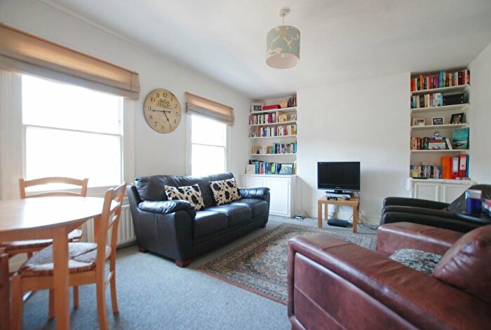 2 Bedroom Flat To Rent In Witherington Road, Highbury, N5