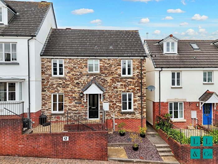 3 Bedroom End Of Terrace House To Rent In Poltair Meadow, Penryn, TR10