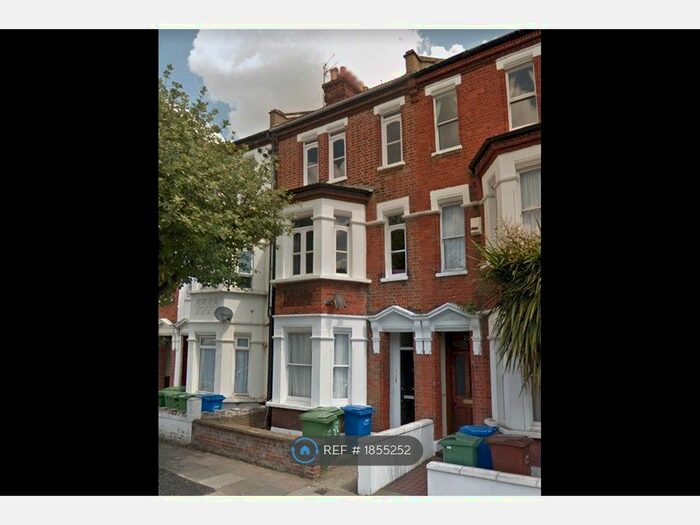4 Bedroom Flat To Rent In Valmar Road, London, SE5