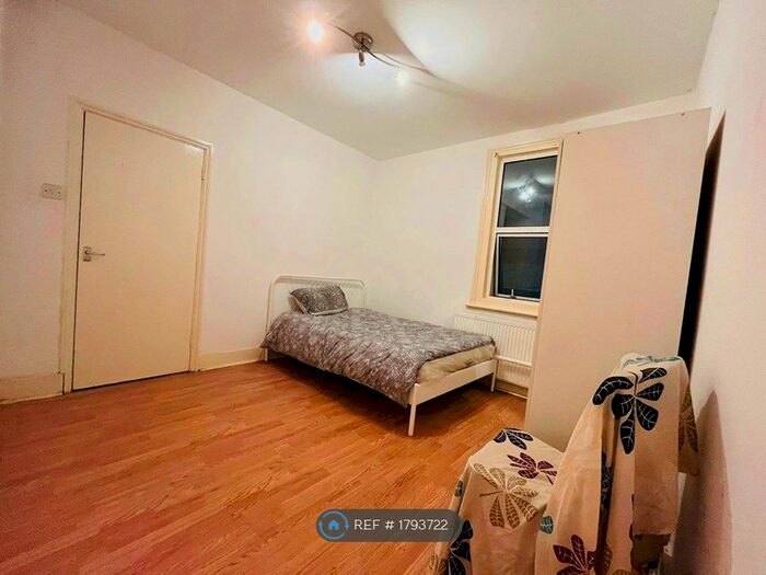 1 Bedroom Flat To Rent In Church Road, London, N17