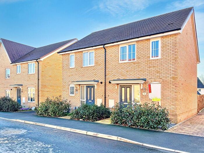 2 Bedroom Semi-Detached House For Sale In Vale View Road, Sproughton, Ipswich, IP8