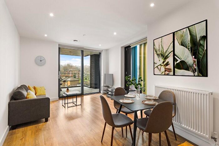 1 Bedroom Apartment To Rent In Station Road, London, SE13