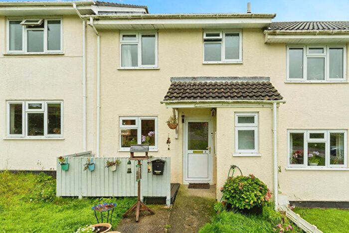 3 Bedroom Terraced House For Sale In Arundell Gardens, Lifton, Devon, PL16