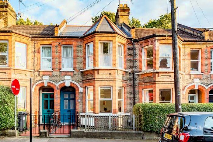 1 Bedroom Flat To Rent In Cornwallis Road, Walthamstow, E17