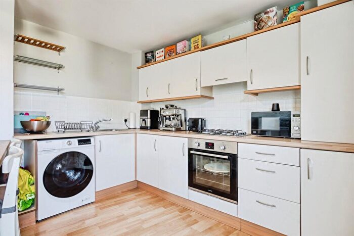 1 Bedroom Flat For Sale In Oakshaw Street East, Paisley, PA1
