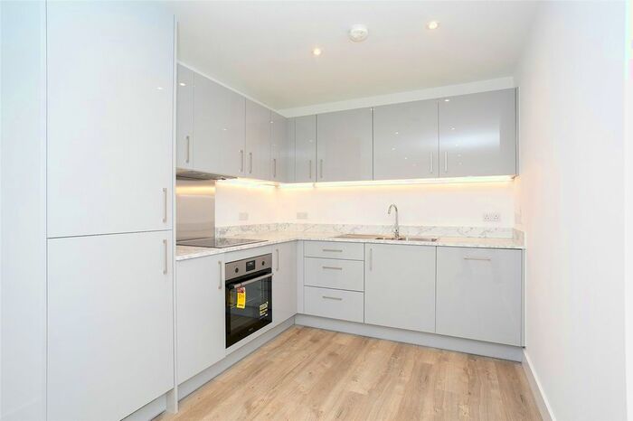 1 Bedroom Flat To Rent In Dacorum Way, Hemel Hempstead, HP1