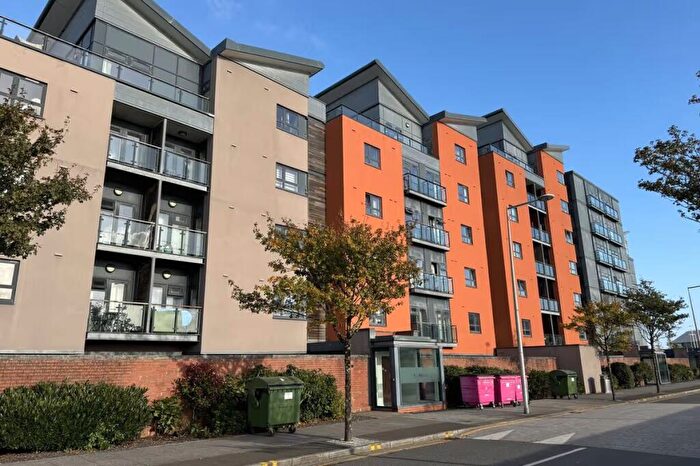 2 Bedroom Flat For Sale In Flat Altamar, Kings Road, Swansea, West Glamorgan, SA1