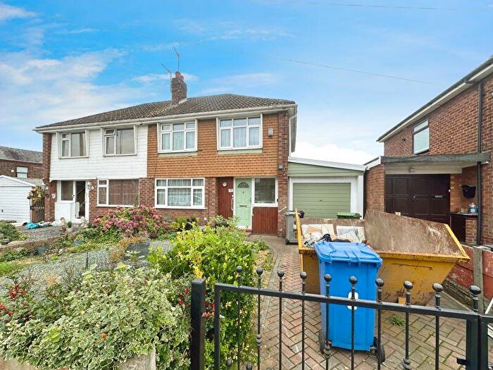 3 Bedroom Semi-Detached House For Sale In Lock Lane, Partington, M31
