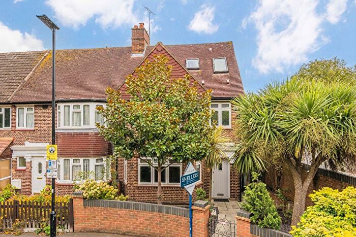 4 Bedroom End Terrace House For Sale In Marlborough Road, Isleworth, TW7