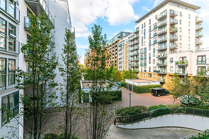 2 Bedroom Flat To Rent In Sargasso Court, Voysey Square, London, E3