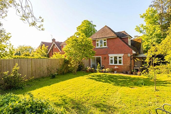 2 Bedroom Semi-detached House For Sale In Highgate Road, Forest Row, RH18