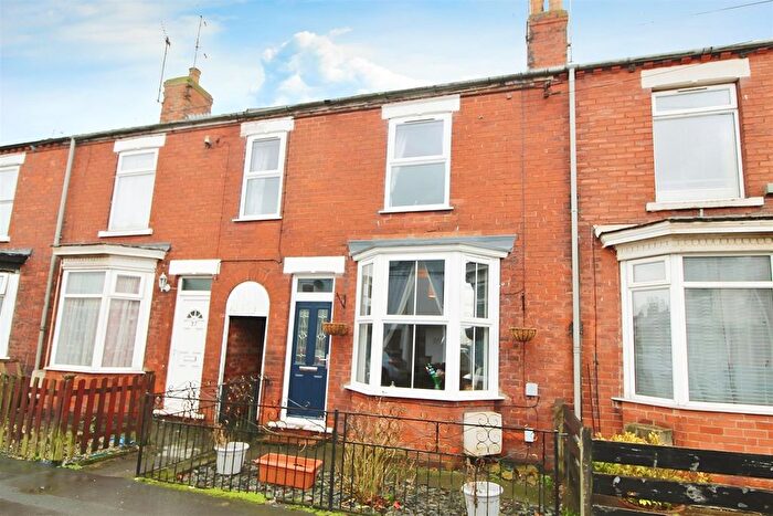 3 Bedroom Terraced House For Sale In Silver Street, Barnetby, DN38