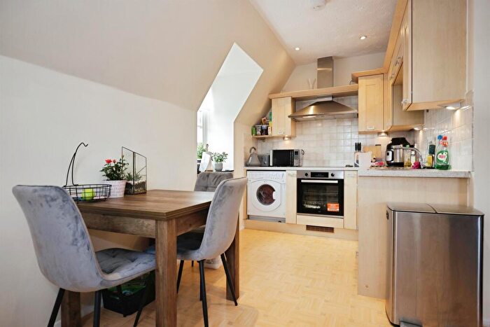 1 Bedroom Flat For Sale In Peoples Place, Banbury, OX16