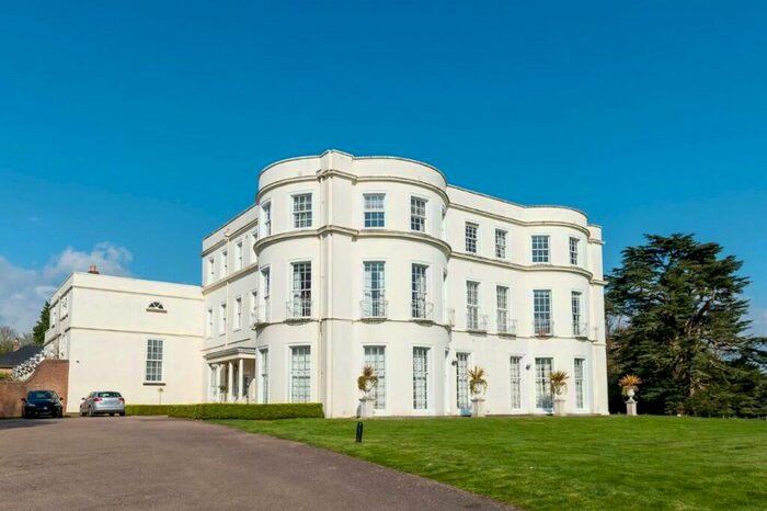 3 Bedroom Apartment To Rent In Danesbury Park, North Ride, Welwyn, Hertfordshire, AL6