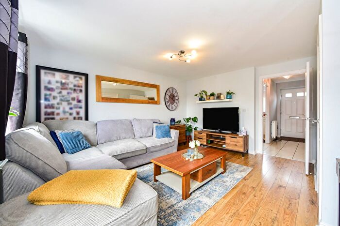 3 Bedroom Town House For Sale In Gower Way, Rawmarsh, Rotherham, S62