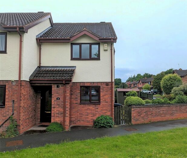 2 Bedroom End Of Terrace House To Rent In Victoria Road, Oswestry, Shropshire, SY11