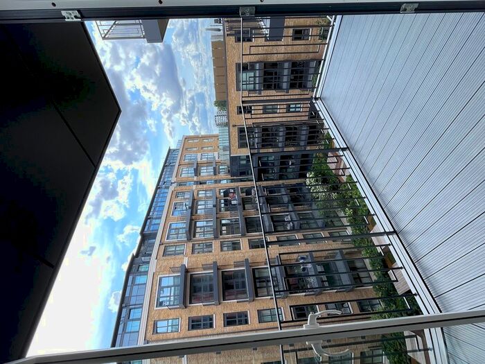 1 Bedroom Flat To Rent In Brook Street, Kingston Upon Thames, KT1