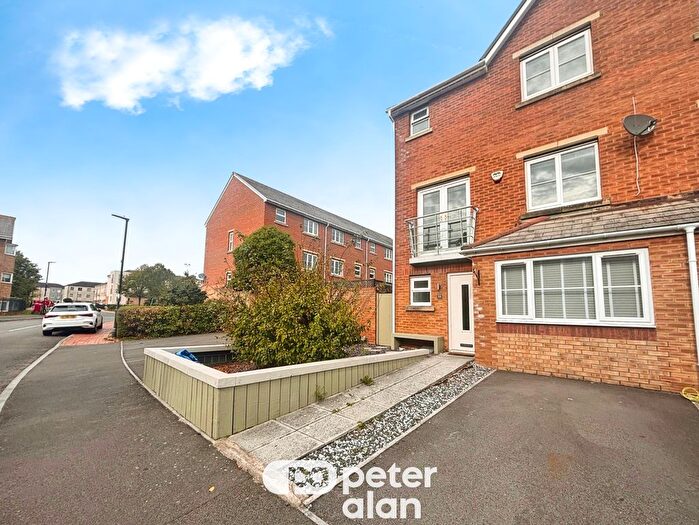 4 Bedroom Property To Rent In Clos Tyniad Glo, Barry, CF63