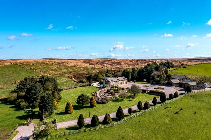 6 Bedroom Detached House For Sale In Off Roman Road, Hoddlesden, Darwen, BB3