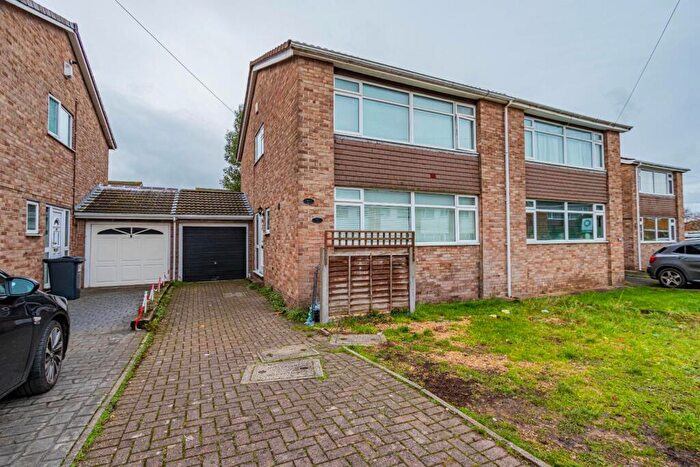 4 Bedroom Semi Detached House To Rent In Charlton Mead Drive, Bristol, BS10