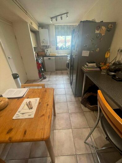 3 Bedroom End Of Terrace House To Rent In Tine Road, Chigwell, Essex, IG7