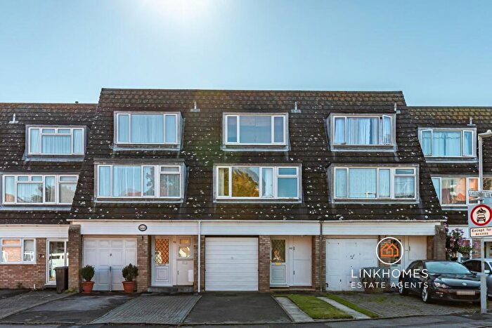 4 Bedroom Town House For Sale In Skinner Street, Poole, BH15