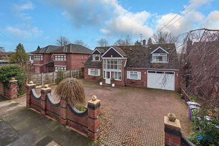 5 Bedroom Detached House For Sale In Cinder Lane, Calderstones, L18