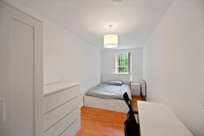 4 Bedroom House To Rent In Broomhall Street, Sheffield, S3