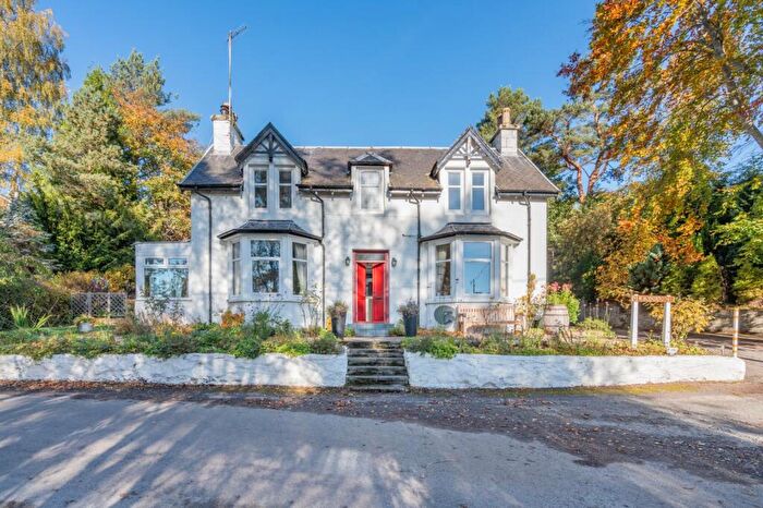 5 Bedroom Detached House For Sale In Glen Road, Newtonmore, Inverness-Shire, PH20