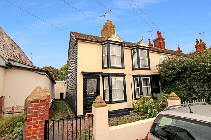 2 Bedroom Terraced House To Rent In Station Road, Burnham-On-Crouch CM0