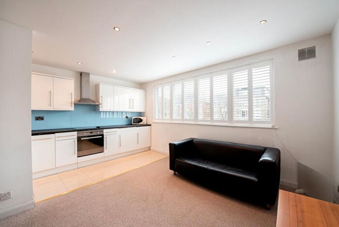 Apartment To Rent In Haverstock Hill, London, NW3